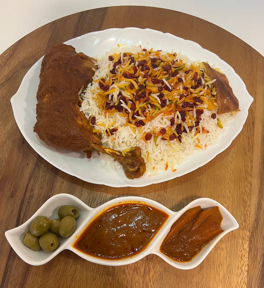Barberry Rice and Saffron Chicken - زرشک پلو با مرغ